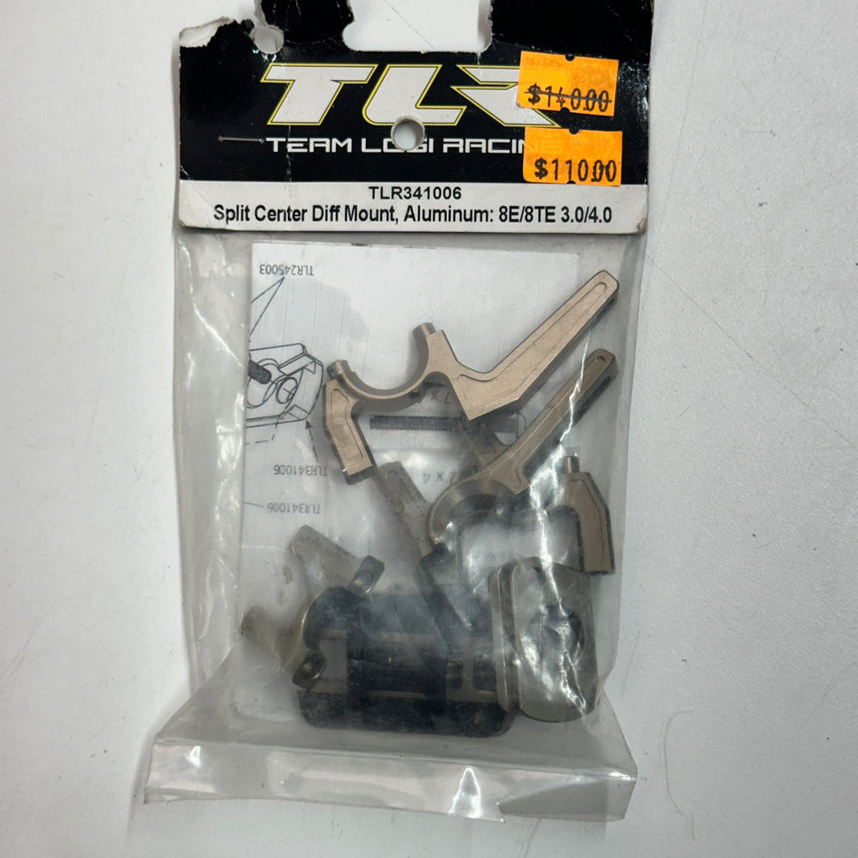 Losi TLR341006 Split Centre Diff Mount Alloy 8E 8TE [SD06 Scratch & Dent]