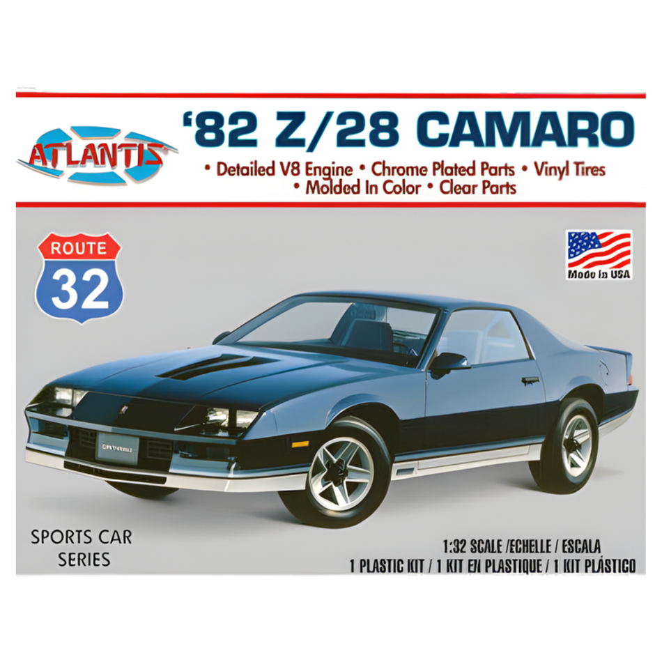 Atlantis AMCM2004 1 32 1982 Chevy Camaro Route 32 Model Kit