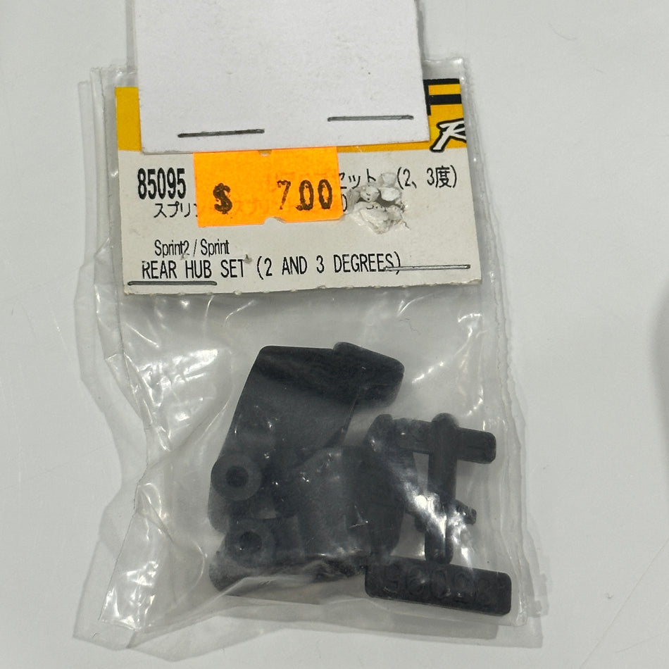 HPI 85095 Sprint 2 Rear Hub Set 2° & 3° [Scratch & Dent]