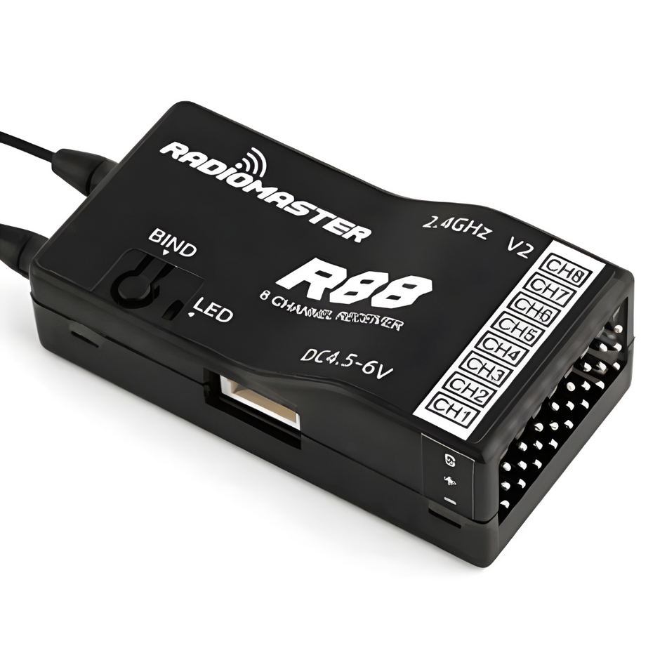 RadioMaster R88 V2 Receiver 8ch Frsky D8 D16 SFHSS RDM-R157-RX-R88-V2